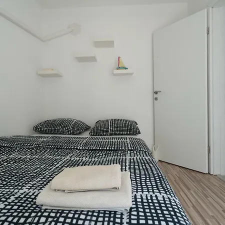 Lägenhet Neri Trogir